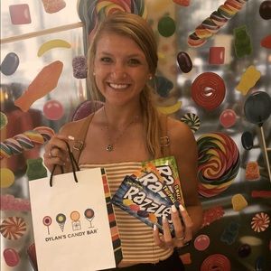 Meet your Posher, Abby